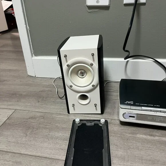 JVC UX-EP25 Micro Component System - Picture 10 of 11